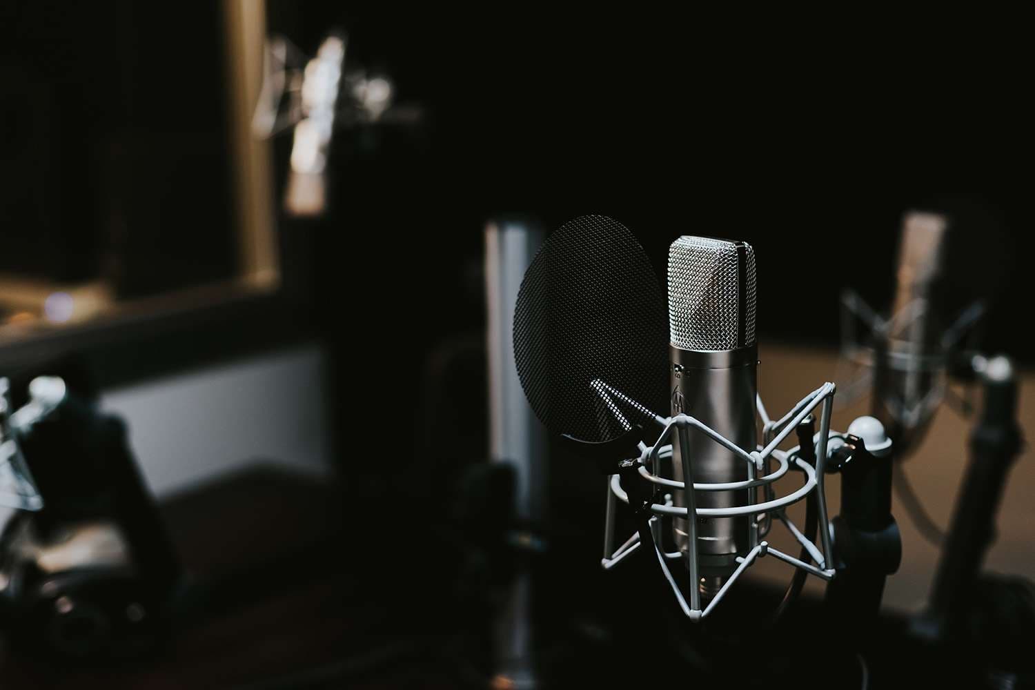 4 stats that prove why you should use professional translation services