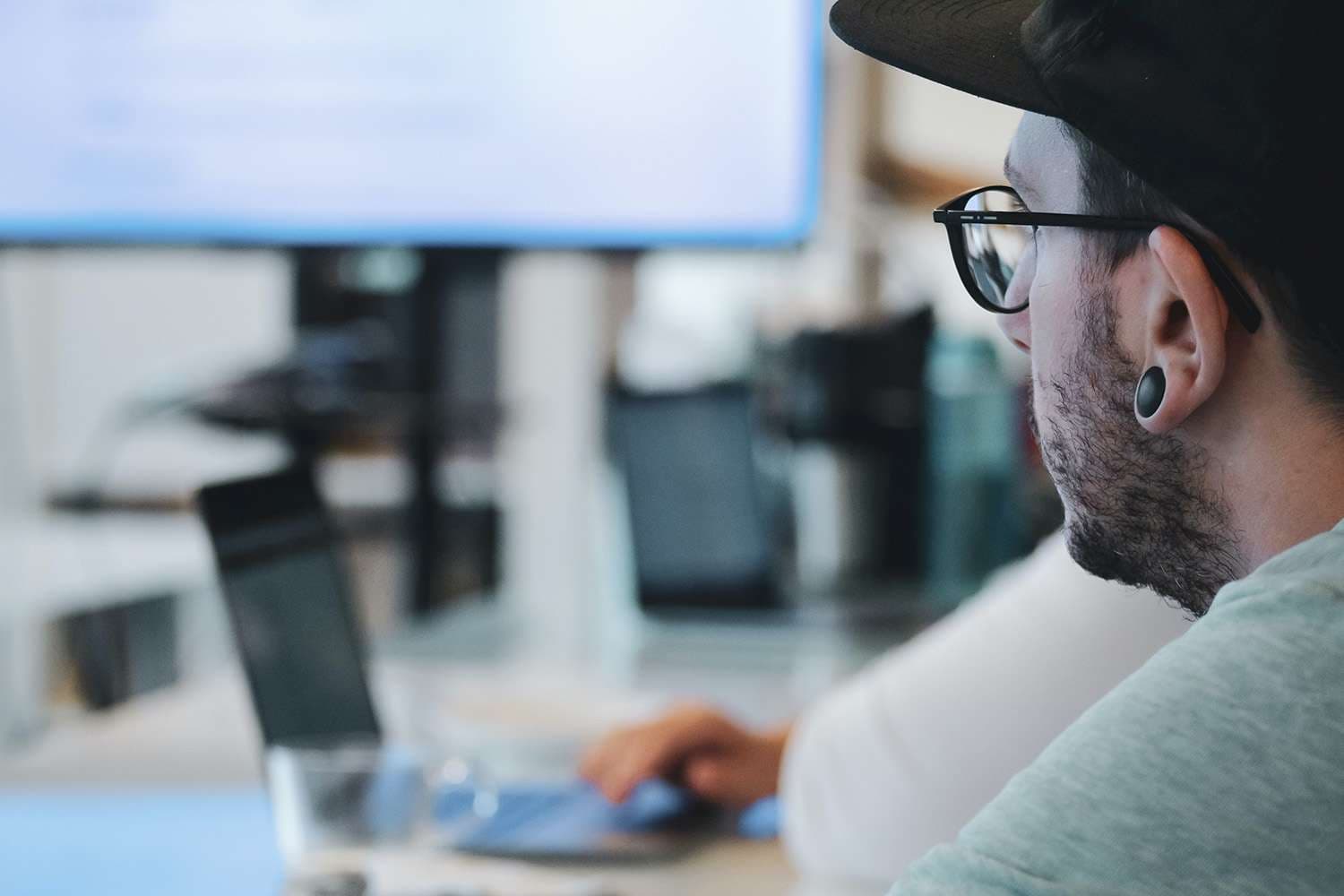 How to select a video translation services company